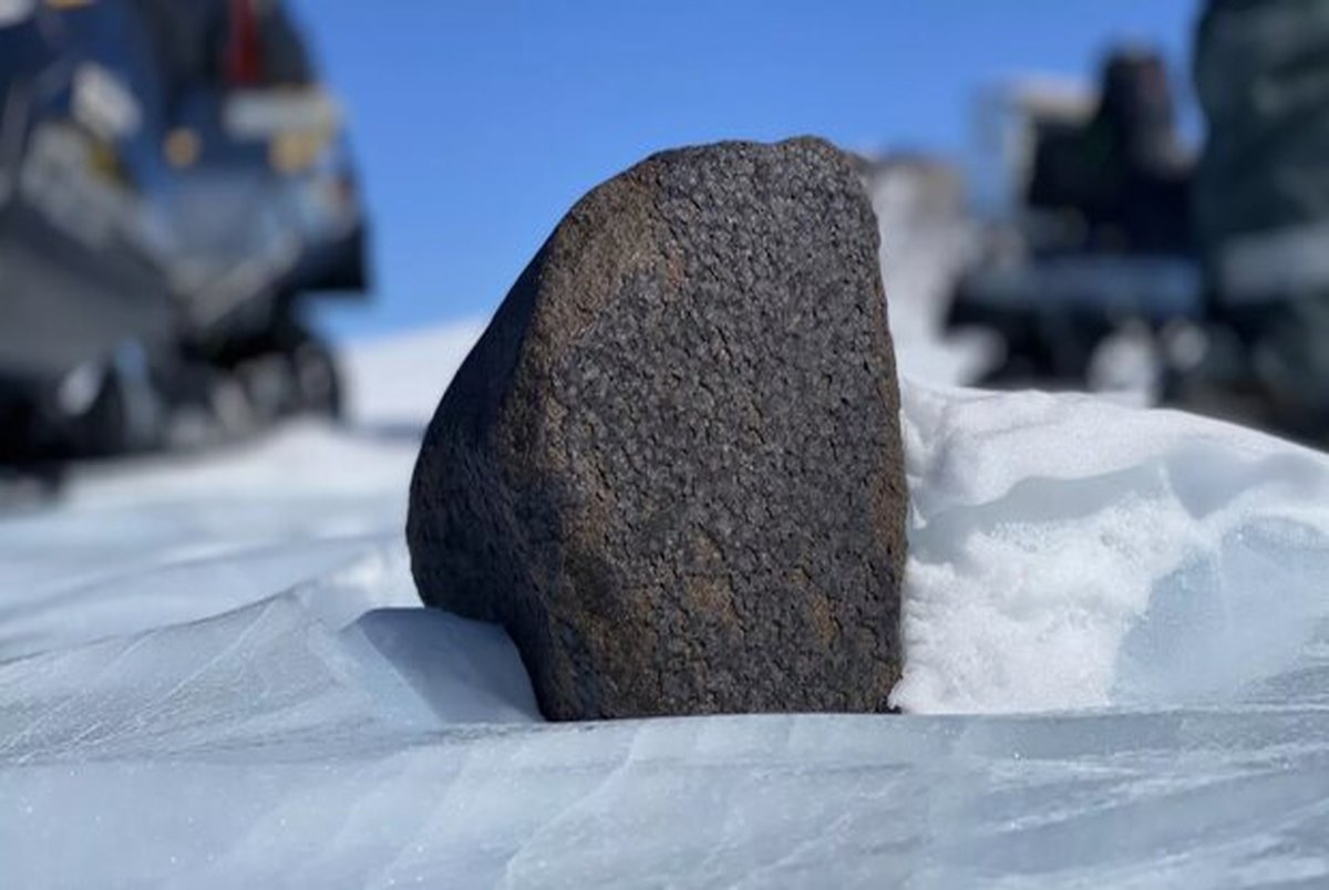 کشف شهاب سنگ ۷ کیلوگرمی در قطب جنوب