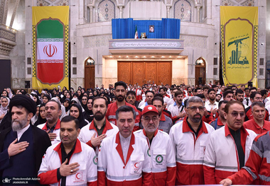 تجدید میثاق امدادگران جمعیت هلال احمر با آرمان های حضرت امام خمینی (س) 