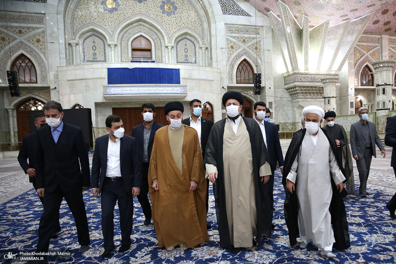 ادای احترام سید عمار حکیم نسبت به حضرت امام خمینی (س)