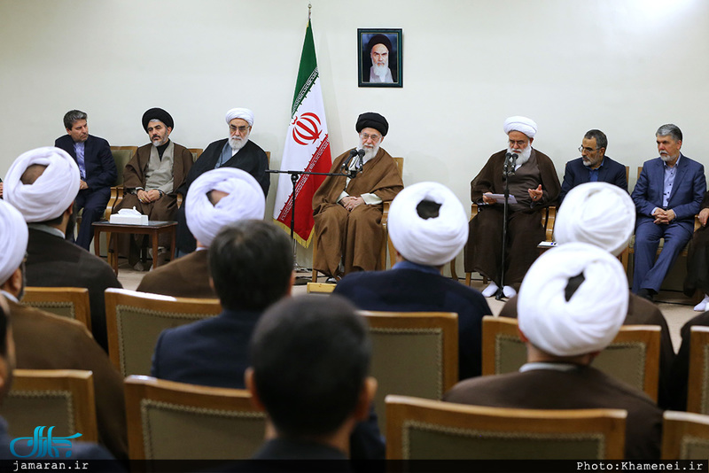 دیدار دست‌اندرکاران کنگره بزرگداشت آیت‌الله مصطفی خمینی(ره) با رهبر معظم انقلاب 