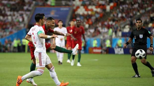 حضور ۳۰ هزار نفر در ورزشگاه آزادی برای تماشای بازی ایران و پرتغال
