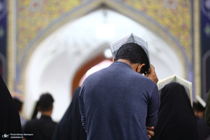 مراسم دعا و احیای شب بیست و یکم ماه رمضان در حرم امام رضا(ع)