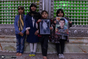 نخستین یادواره شهدای مدافع حرم فاطمیون در حرم مطهر امام خمینی(س)