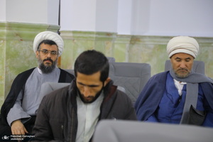 سلسله نشست های تبیین مکتب امام خمینی (س) با سخنرانی سید فرید موالی‌زاده  / موالی زاده