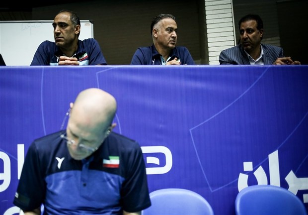 آغاز تمرینات تیم ملی ب والیبال با سرمربی‌گری اکبری