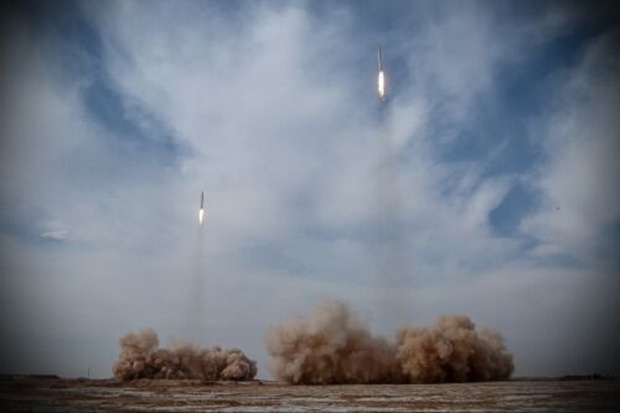 ادعای آمریکا در مورد فرود موشک های ایران در نزدیکی یک ناو