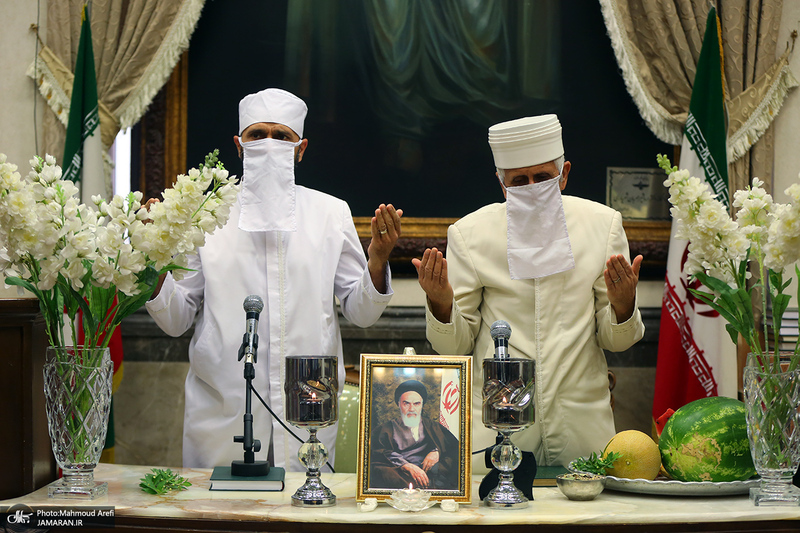 مراسم بزرگداشت امام خمینی (س) در آدریان زرتشتیان