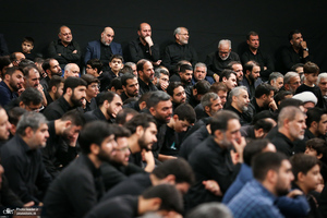 مراسم عزاداری شب تاسوعای حسینی در حسینیه امام خمینی