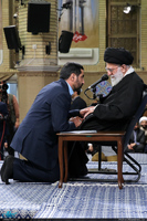 دیدار مداحان اهل‌بیت علیهم‌السلام با رهبر معظم انقلاب 