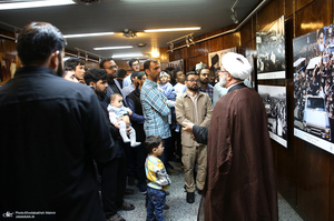 بازدید جمعی از دانشجویان دانشگاه جامعه المصطفی از جماران