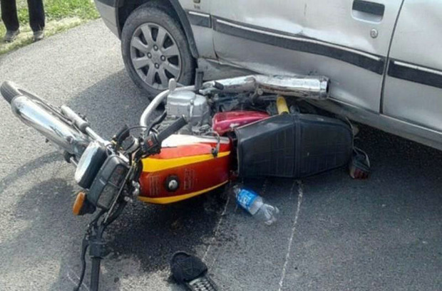 راکب موتورسیکلت در تصادف رانندگی درون شهری بانه جان باخت