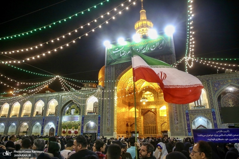 حال و هواى حرم مطهر امام رضا (ع) در شب ولادت