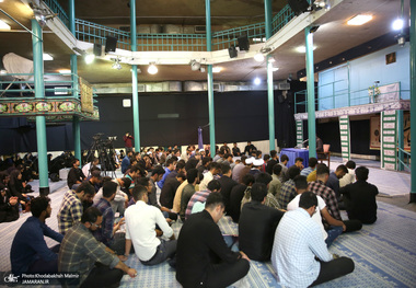 بازدید جمعی از دانشجویان استان هرمزگان از جماران