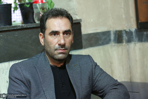 شب شعر «اين محرم وصفر است كه اسلام را زنده نگه داشته است» در حسینیه جماران