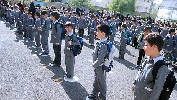 ثبت نام بیش از 275 هزار دانش آموز کردستانی برای سال تحصیلی جدید