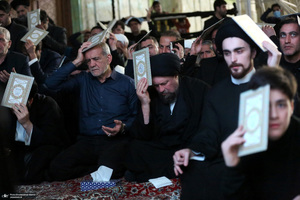 مراسم شب بیست و یکم ماه رمضان در حرم حضرت امام خمینی (س) 2