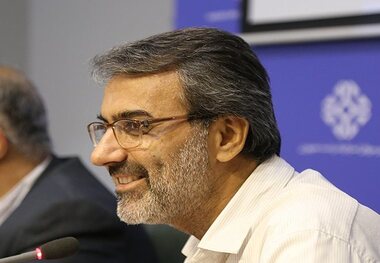 حاجیانی: انقلاب اسلامی یک جامعه منسجم و قوی به وجود آورده است
