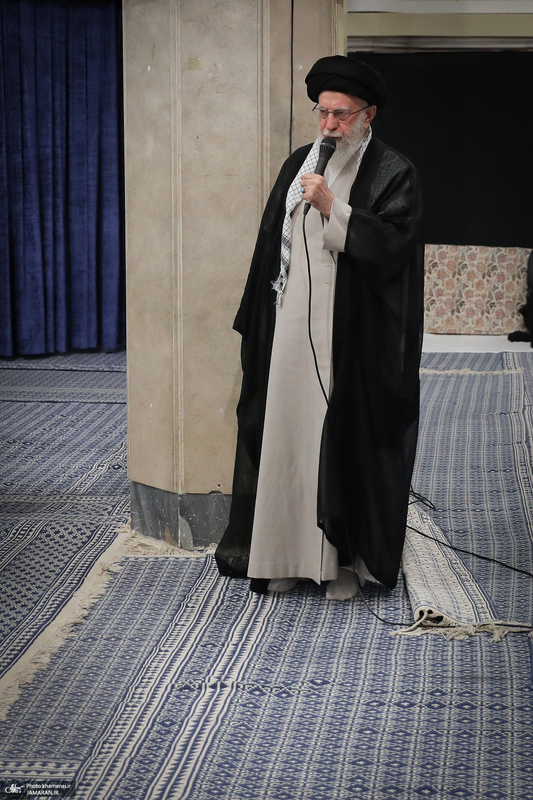 مراسم بزرگداشت شهدای جنگ تحمیلی اخیر با حضور و سخنرانی رهبر معظم انقلاب