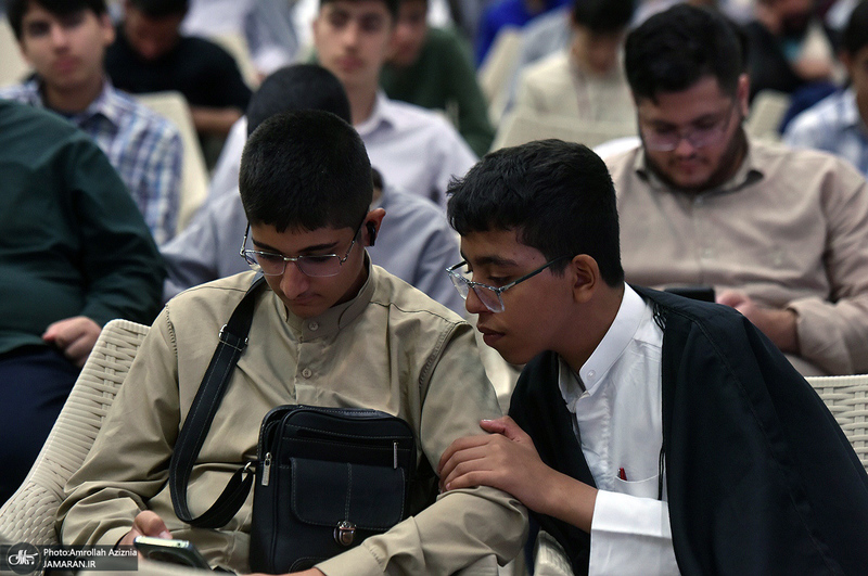آئین آغاز سال تحصیلی حوزه علمیه استان تهران در حرم امام خمینی