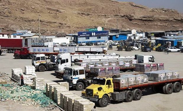 81 هزار تن کالای استاندارد از مرز مهران به عراق صادر شد