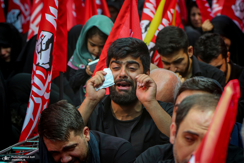 عزاداری ظهر عاشورا در جوار مقتل رهبر شهید انقلاب
