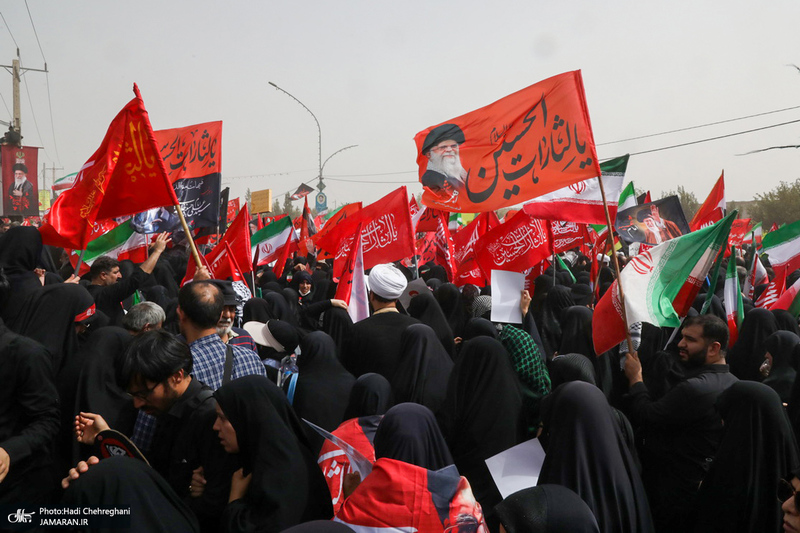 مراسم تشییع پیکر مطهر رهبر شهید انقلاب در قم