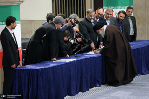  حضور رهبر انقلاب در انتخابات مجلس شورای اسلامی و مجلس خبرگان رهبری 