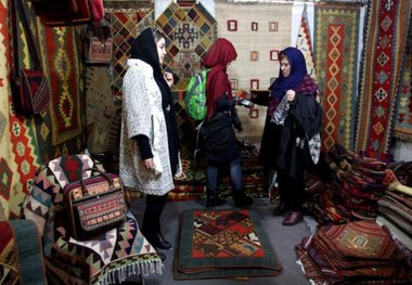 صنایع دستی لرستان سفیران فرهنگی دیاری کهن