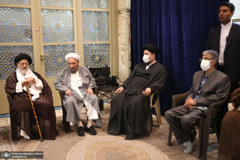 خاکسپاری پیکر حجت الاسلام و المسلمین سید محمود دعایی در حرم امام خمینی (س)