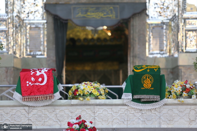 آیین تعویض پرچم گنبد حرم حضرت معصومه(س) و آغاز دهه کرامت