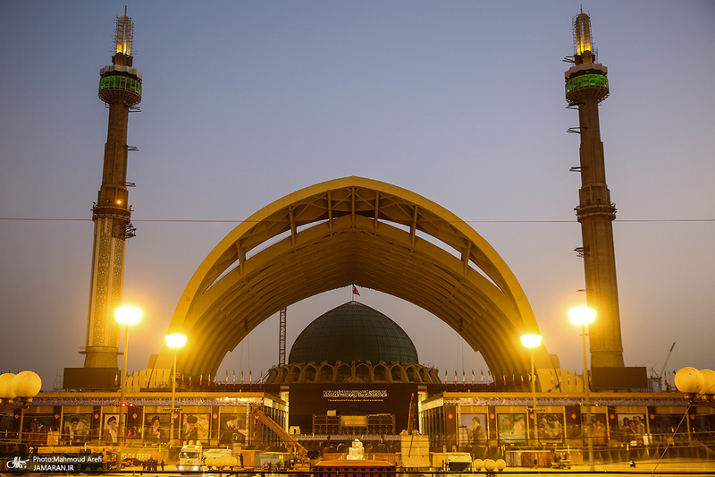 آخرین مراحل آماده‌سازی مصلی امام خمینی(ره) برای وداع با رهبر شهید