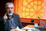 میرحسین موسوی: حاشیه پررنگ تر از متن  شده است