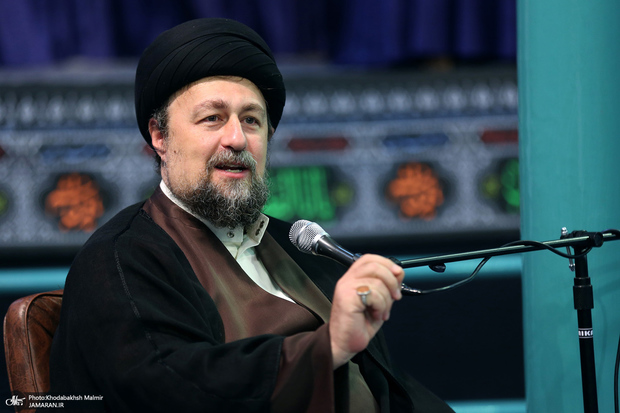  سید حسن خمینی: نظام بوروکراسی کشور از جنگ سرافراز بیرون آمد