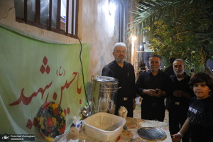 مراسم عزاداری دهه اول ماه صفر در بیت مرحوم آیت الله شاه آبادی‎