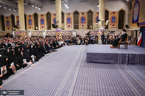 دیدار خانواده شهدای اقتدار با رهبر انقلاب در روز میلاد امیرالمومنین (ع)