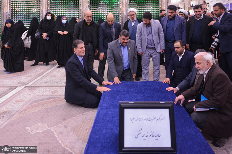 تجدید میثاق اصناف، نهادها، سازمان ها و اقشار مختلف مردم با آرمان های امام خمینی(س)- 3