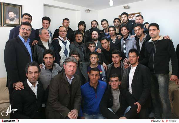 دیدار صمیمانه تیم فوتبال استقلال  با یادگار امام