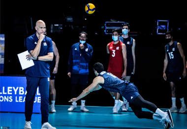 اسپراو: بازی با ایران چالش سختی برای آمریکا بود/ بازیکن آمریکا: ایران تیم بزرگی است