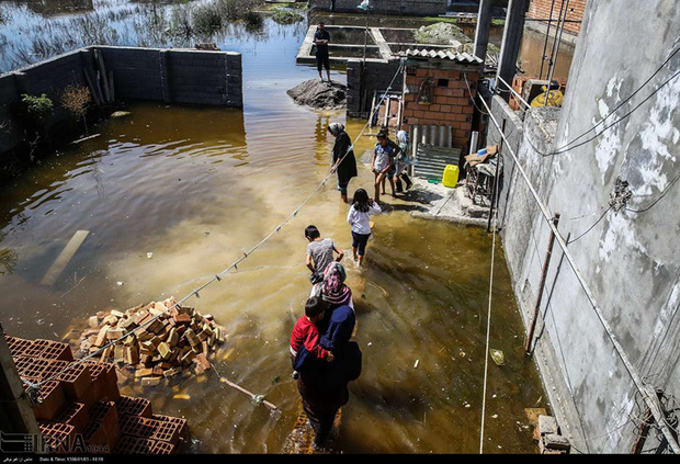 تخلیه 20 خانه در شهرستان فارسان در پی احتمال سیلاب