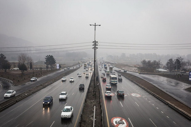 جاده شمالی استان تهران لغزنده است