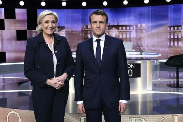 مناظره پر تنش دو نامزد انتخابات ریاست‌جمهوری فرانسه/ انگشت اتهام لوپن و مکرون به سوی یکدیگر