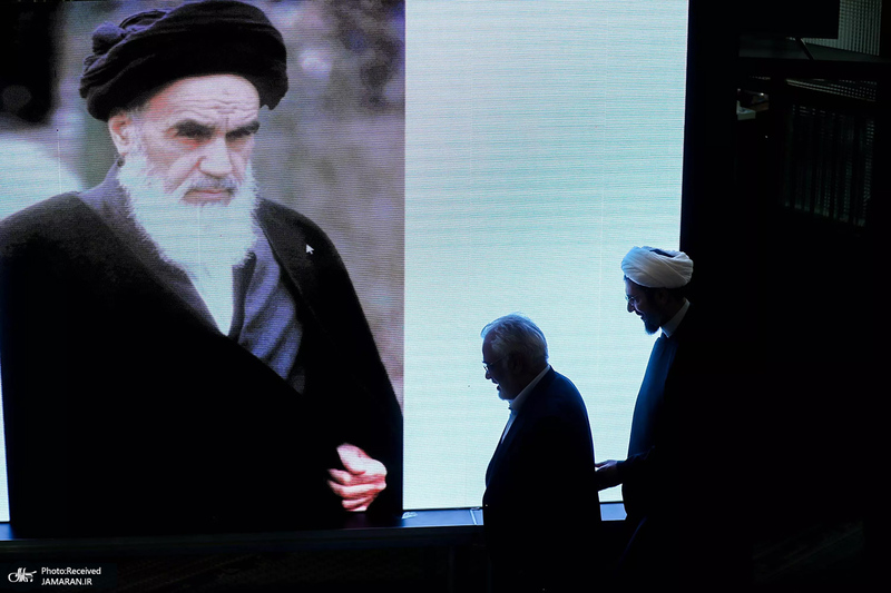 اجتماع دانشگاهیان در حسینیه جماران