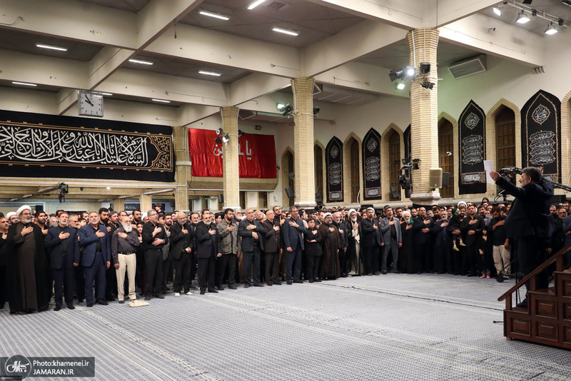 آخرین شب مراسم عزاداری حضرت اباعبدالله الحسین (ع) در حسینیه امام خمینی