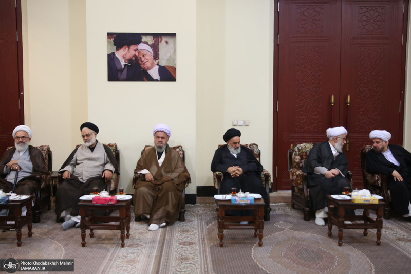 حاشیه تجدید میثاق هیأت رئیسه و اعضای مجلس خبرگان رهبری با آرمان های امام خمینی(س)