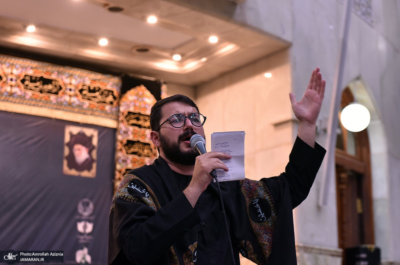 مراسم عزادارای شب عاشورا در حرم مطهر امام خمینی