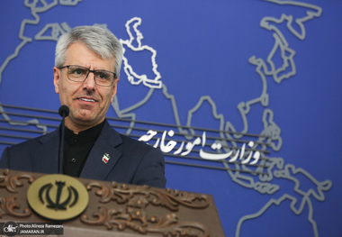 واکنش سخنگوی وزارت خارجه به ادعاهای امروز ترامپ: با «زبانِ باید»، ۴۷ سال پیش خداحافظی کردیم/ آنچه آمریکایی‌ها به‌عنوان محاصره دریایی از آن نام می‌برند، از ابتدا یک اقدام غیرقانونی بود؛ هم نقض آتش‌بس بود و هم اخلال در آزادی دریانوردی بین‌المللی