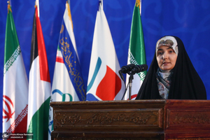 گردهمایی سراسری بسیج دانشجویی و طلاب در حرم مطهر امام خمینی (س) - 2