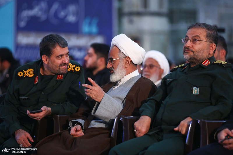 گردهمایی سراسری بسیج دانشجویی و طلاب در حرم مطهر امام خمینی (س) - 2
