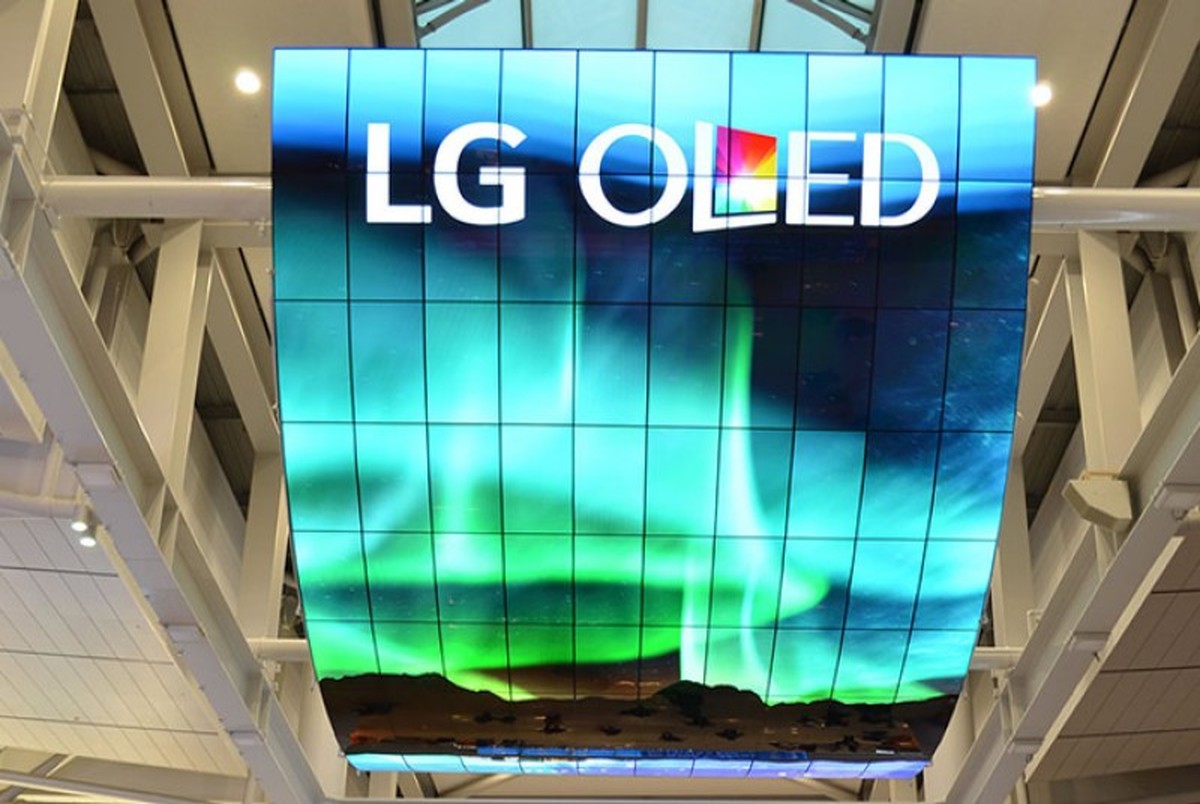 نصب بزرگترین نمایشگر OLED در کره جنوبی