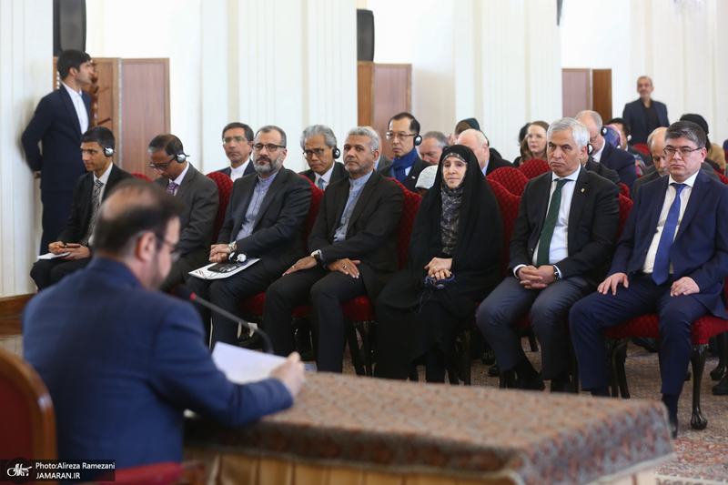 نشست توجیهی معاون محترم امور حقوقی و بین المللی وزیر امور خارجه با سفرا و روسای نمایندگی های خارجی